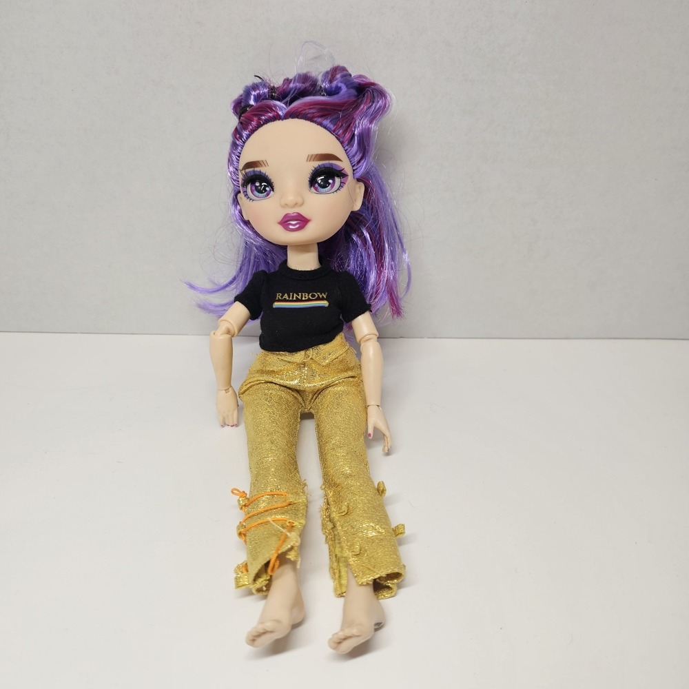 Rainbow High Doll Purple Hair Articulated Rainbow Logo Tee Outfit